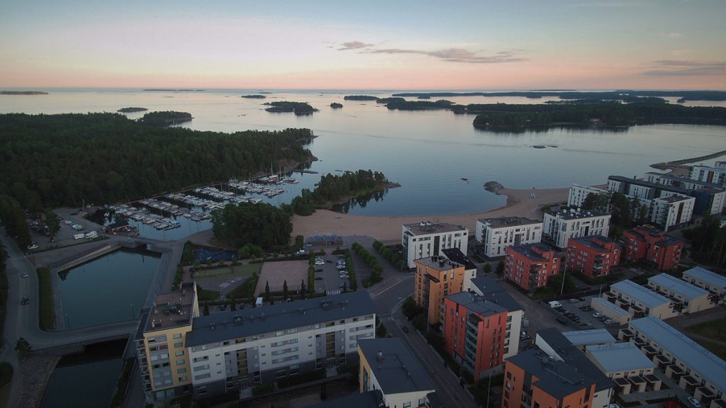 Näkymä Aurinkolahdesta merelle. Kuva: Pekka Huhtela.