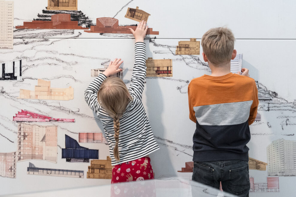 Tutki taloja_Pääkuva_kuva-maija-holma-©-alvar-aalto-saatio-988x659px6-988×659