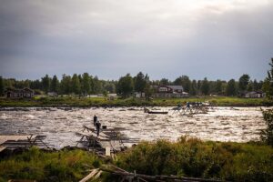 Koski Tornion maisemassa.